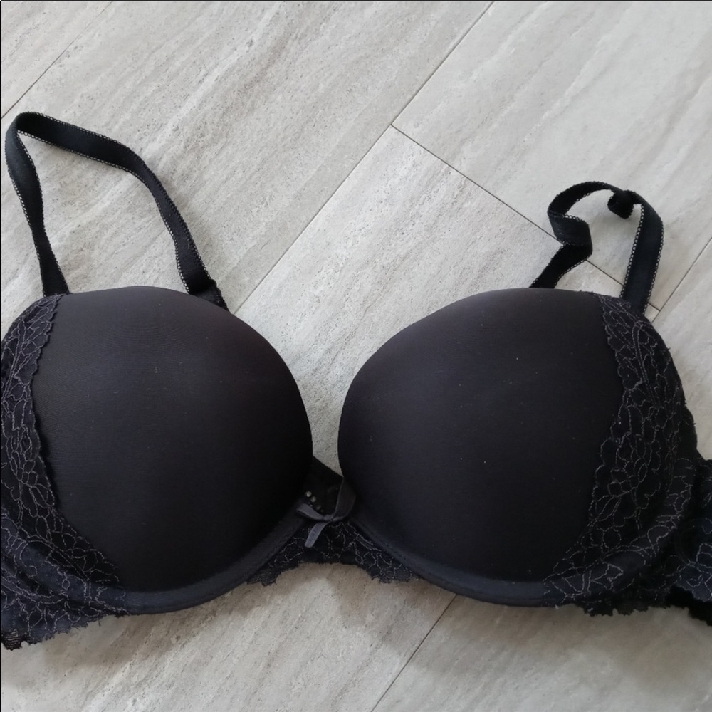 Victoria Secret push up bra 36B